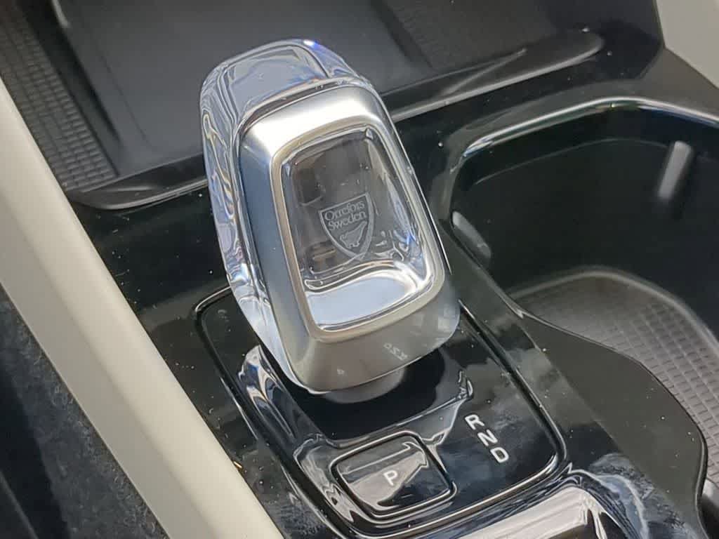 New 2026 Volvo XC40 B5 Plus w/ Climate Package AWD/4WD image 30