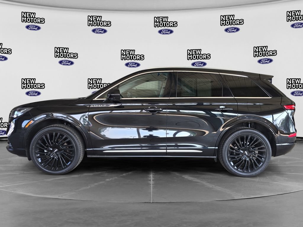 Used 2022 Lincoln Corsair Reserve w/ Luxury Package AWD/4WD image 2