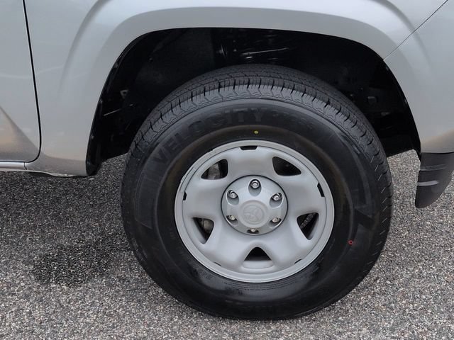 Certified 2022 Toyota Tacoma SR w/ SR Convenience Package RWD image 11