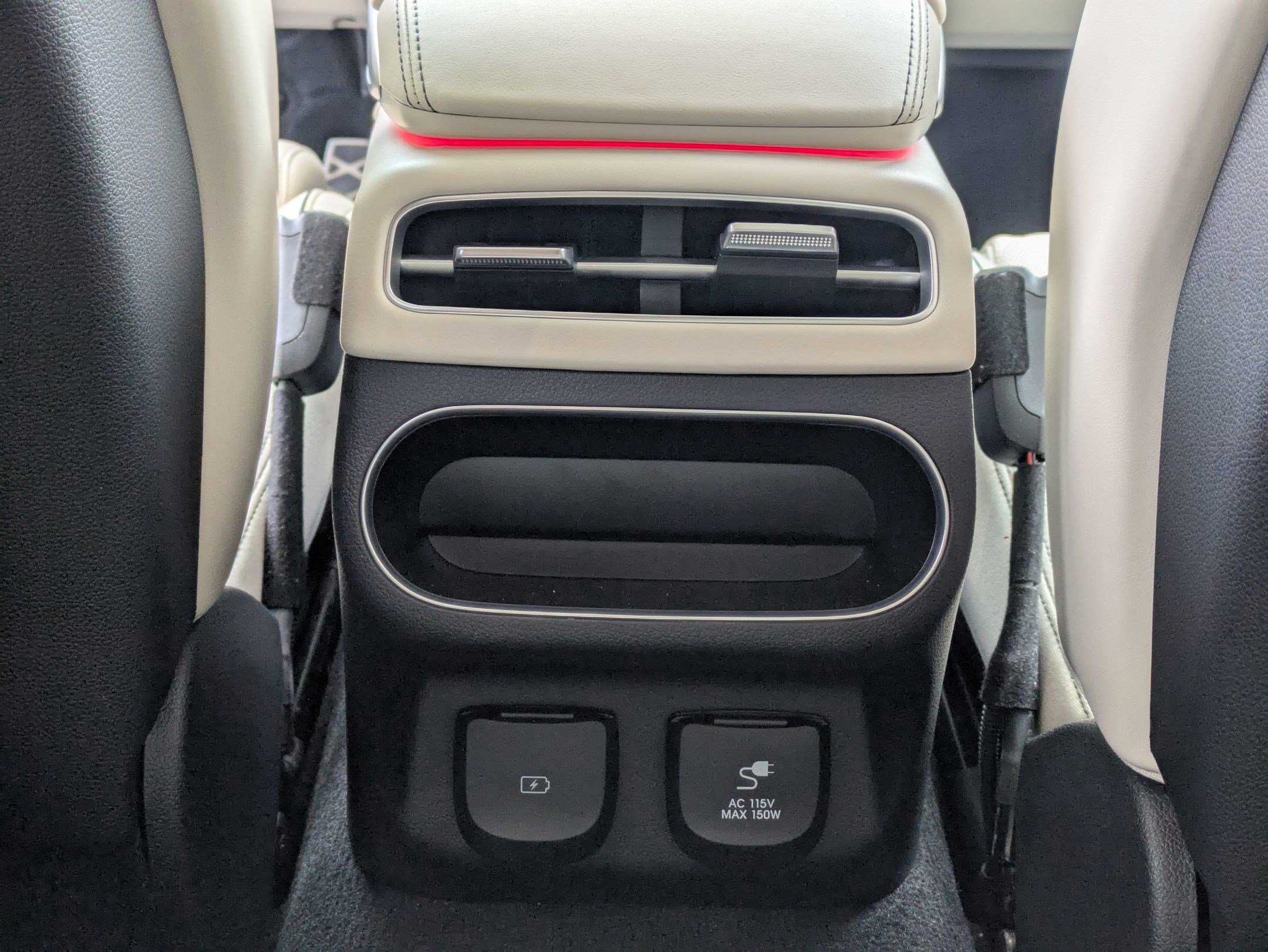 Used 2022 Genesis GV70 3.5T Sport w/ Sport Advanced Package image 24