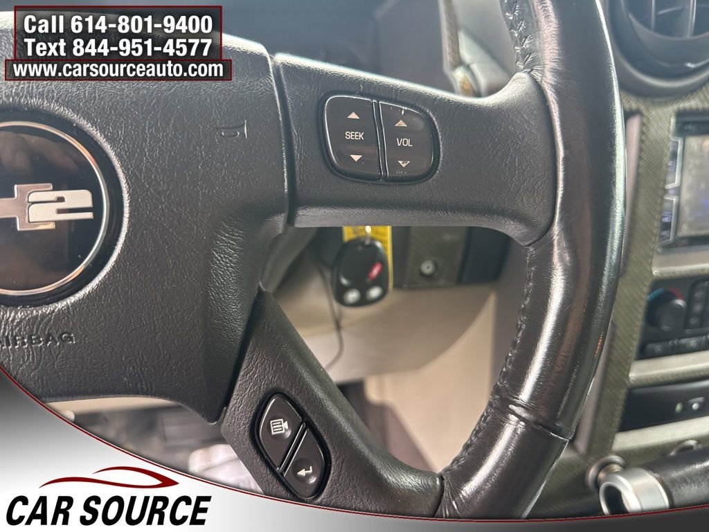 Used 2004 HUMMER H2 w/ Preferred Equipment Group image 17