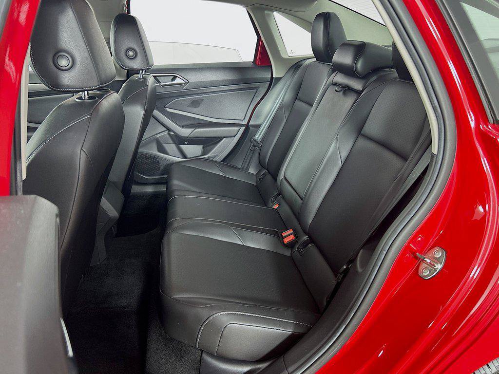 Used 2019 Volkswagen Jetta SE FWD image 25