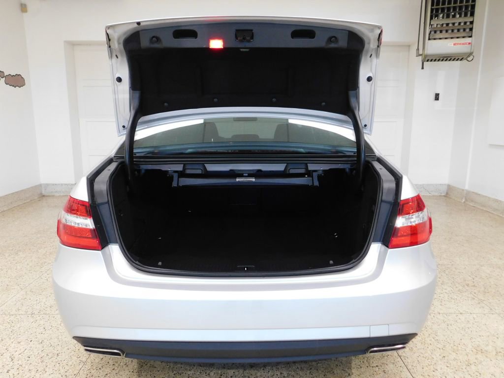 Used 2013 Mercedes-Benz E 350 4MATIC Sedan image 79