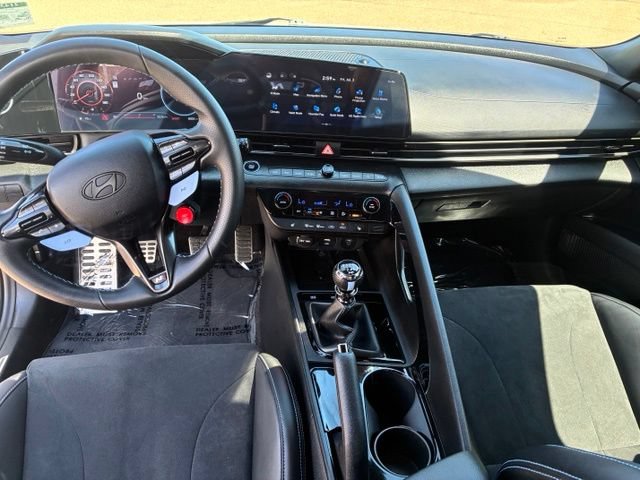 Used 2025 Hyundai Elantra N FWD image 18