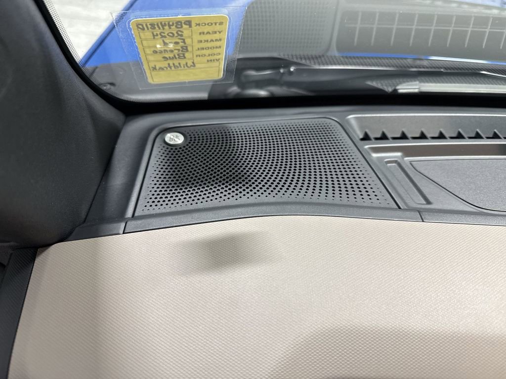 Used 2024 Ford Bronco Wildtrak image 25