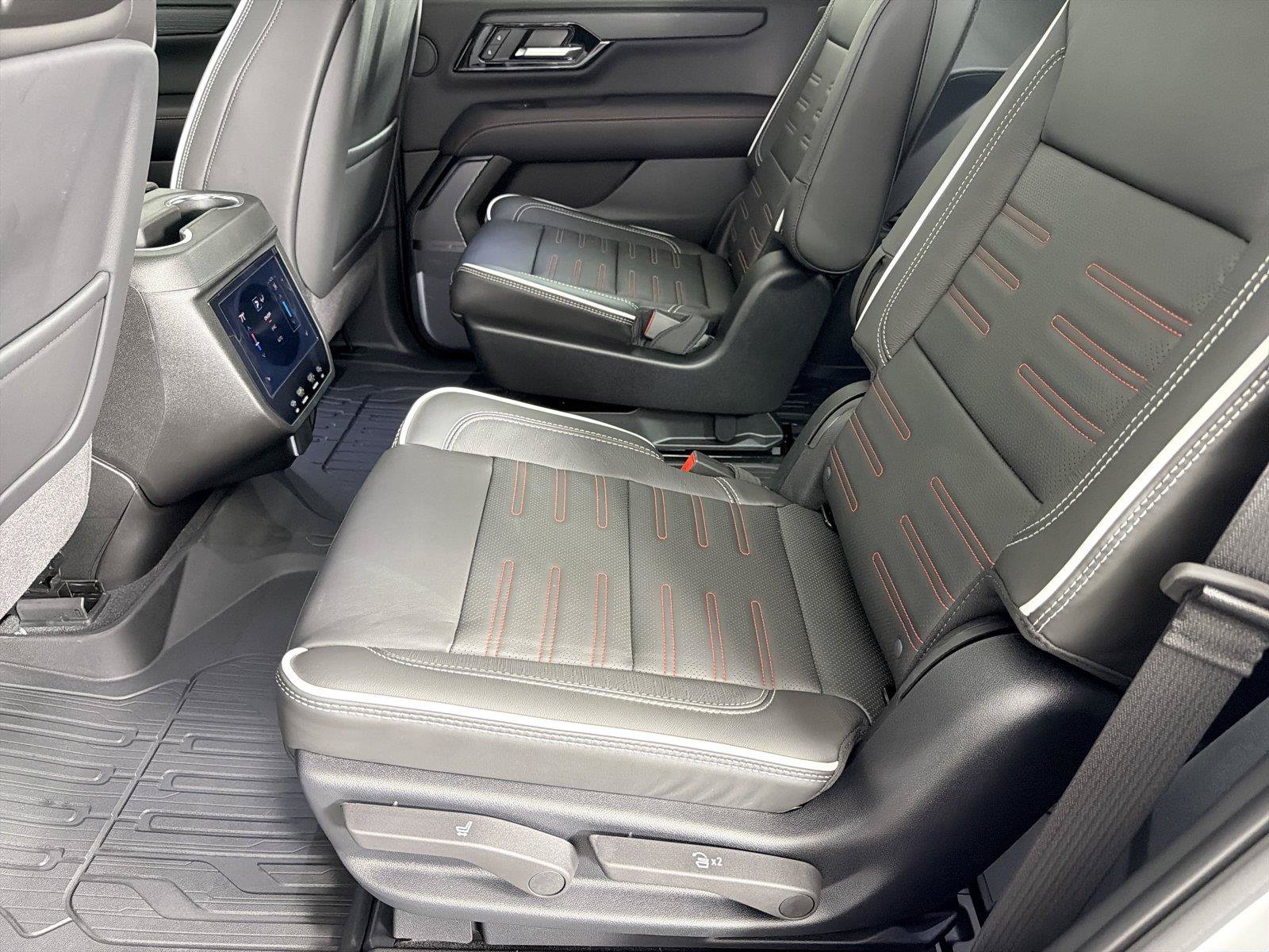 New 2026 GMC Yukon AT4 Ultimate AWD/4WD image 22