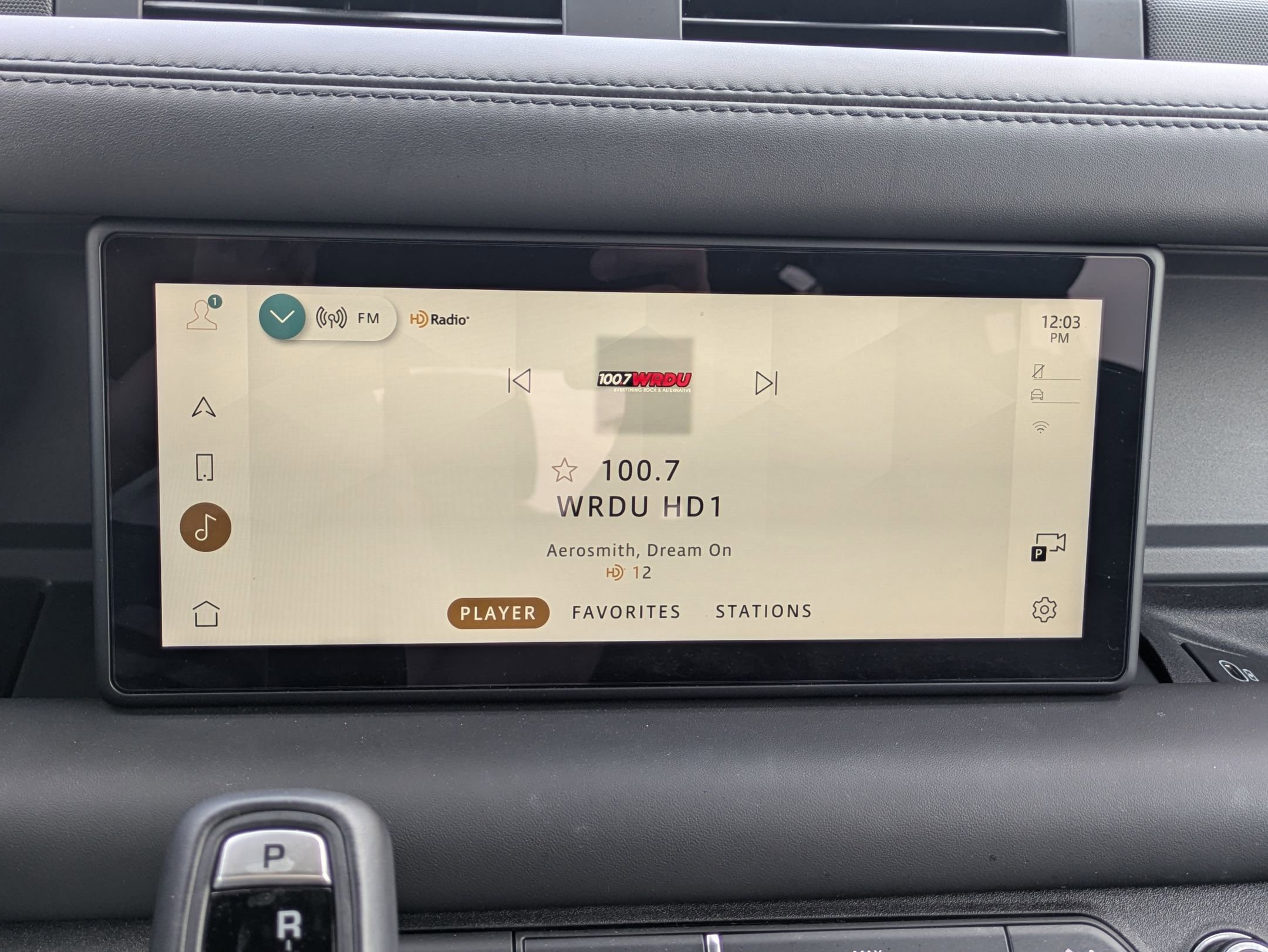 Certified 2024 Land Rover Defender 110 X-Dynamic SE image 12