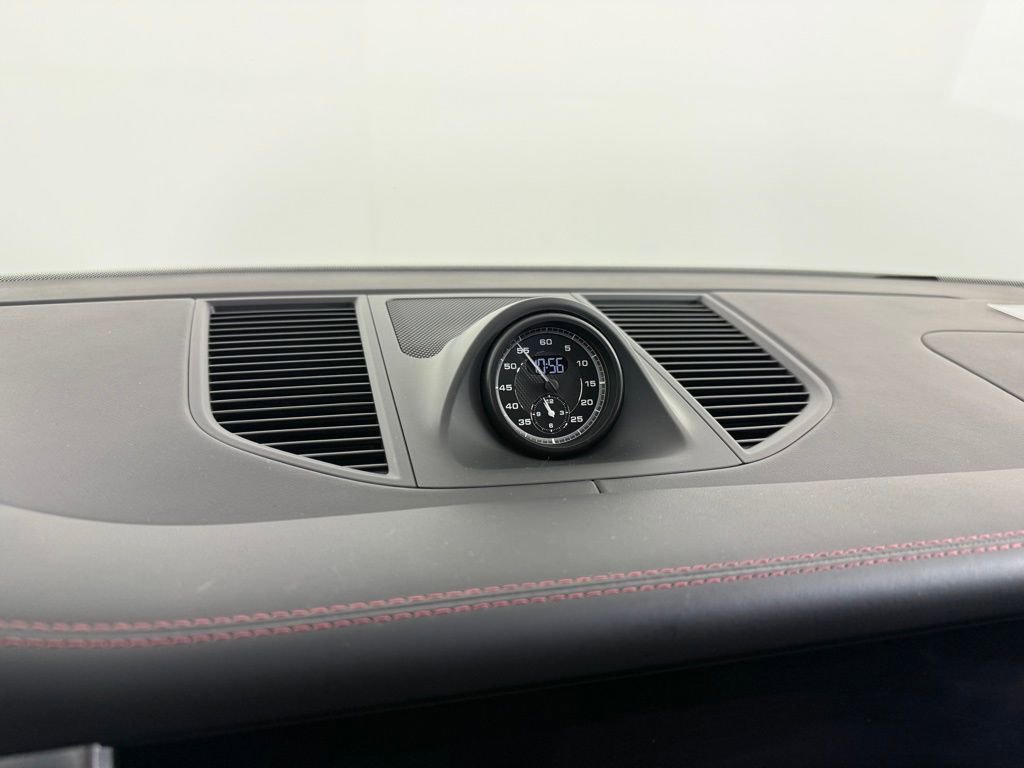 Certified 2026 Porsche Macan Turbo image 23