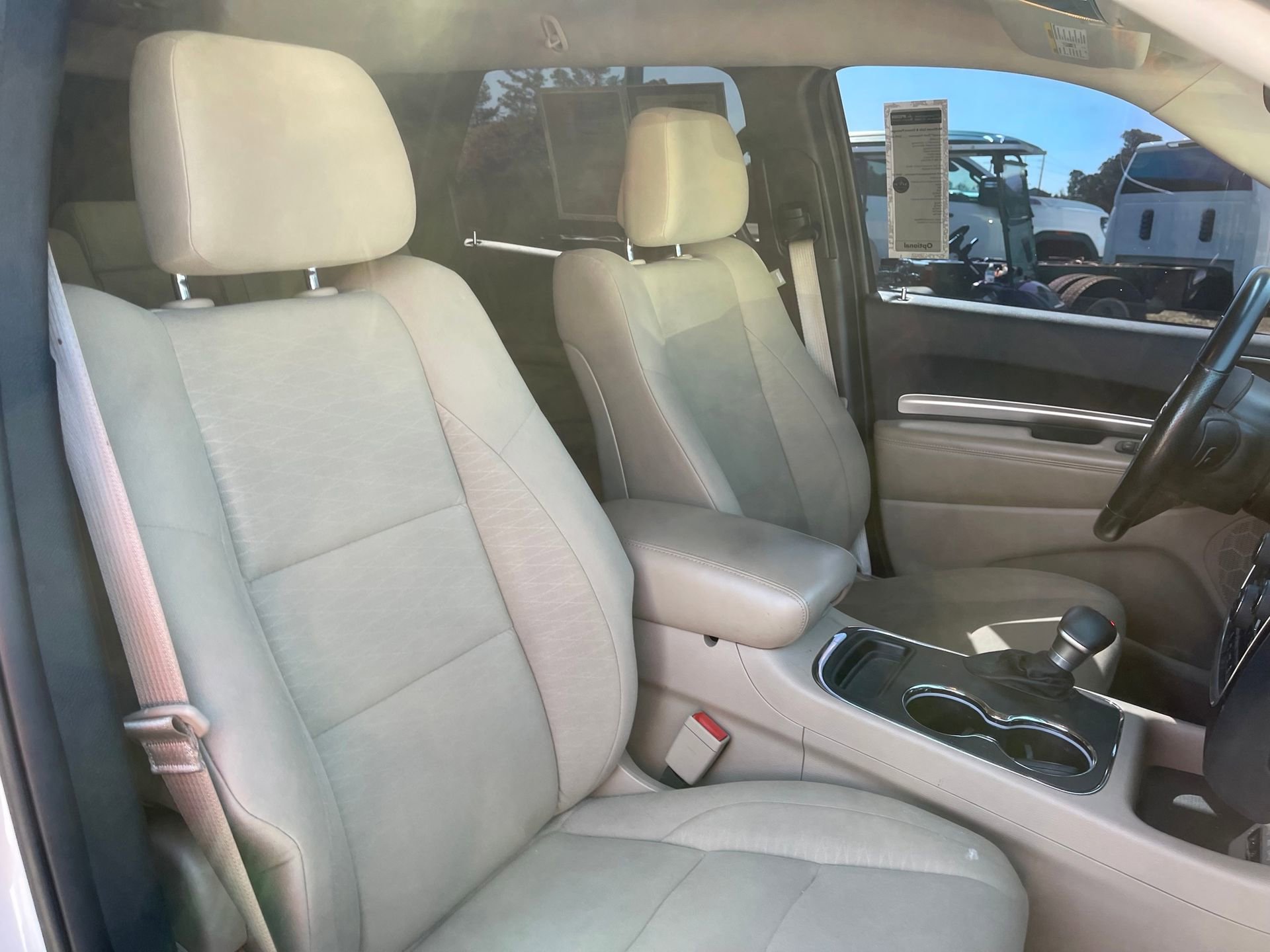 Used 2019 Dodge Durango SXT w/ 3rd Row Seating Group image 28