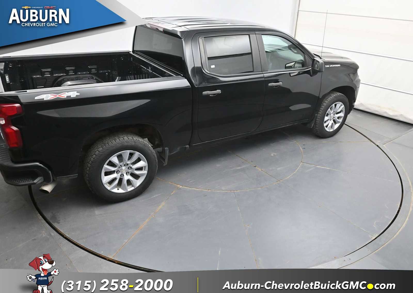 Used 2019 Chevrolet Silverado 1500 Custom w/ Custom Convenience Package AWD/4WD image 30