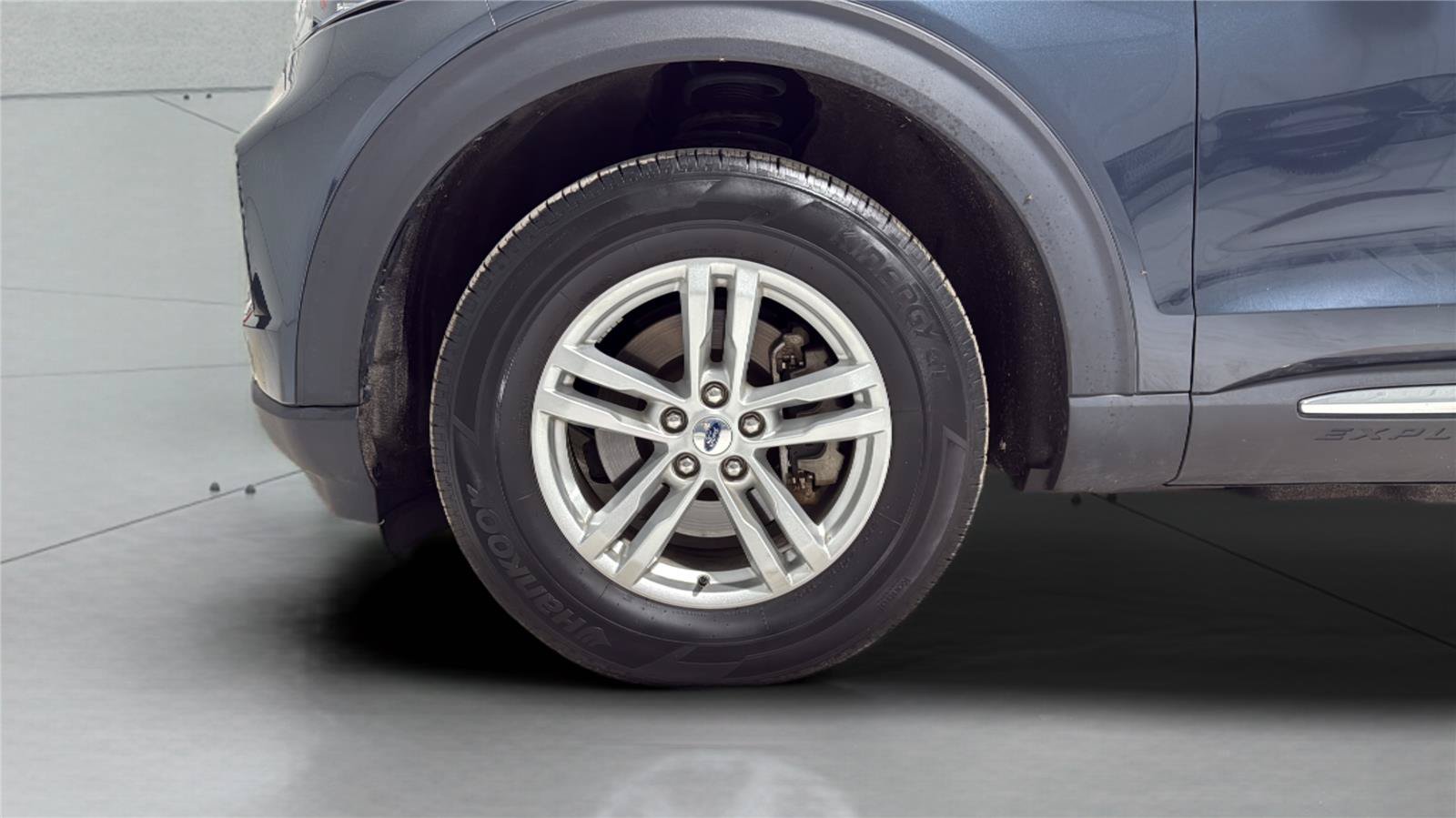 Certified 2023 Ford Explorer XLT AWD/4WD image 29
