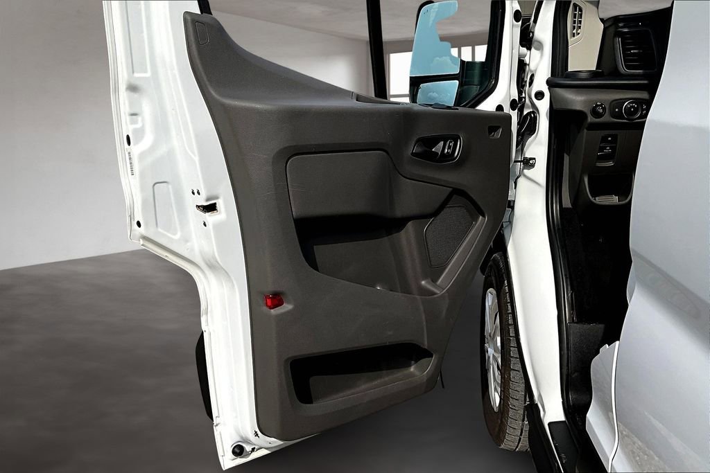 Used 2022 Ford Transit 350 XLT image 19