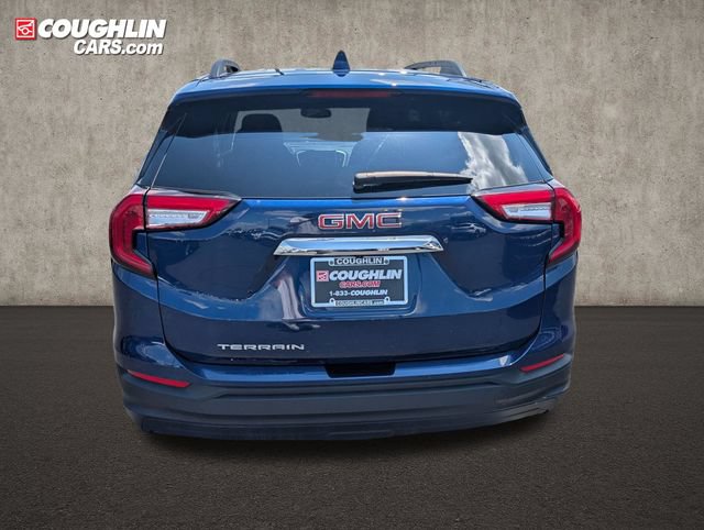 Used 2022 GMC Terrain SLE w/ Driver Convenience Package FWD image 7