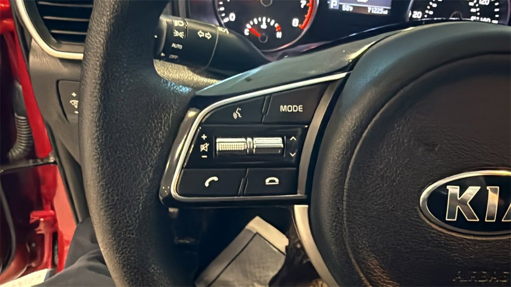 Used 2020 Kia Sportage LX image 30