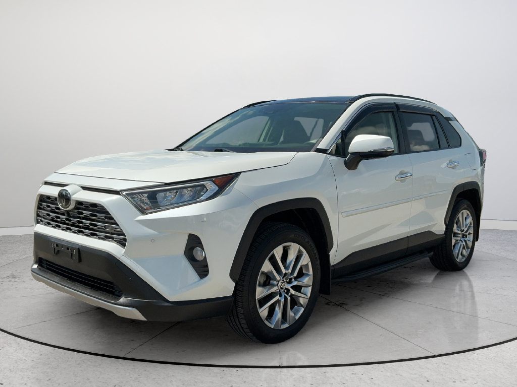 Used 2020 Toyota RAV4 Limited AWD/4WD image 3