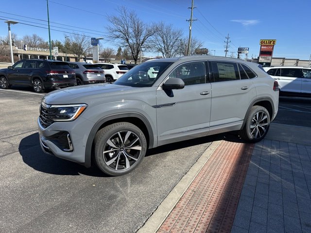New 2025 Volkswagen Atlas Cross Sport SEL Premium R-Line image 3