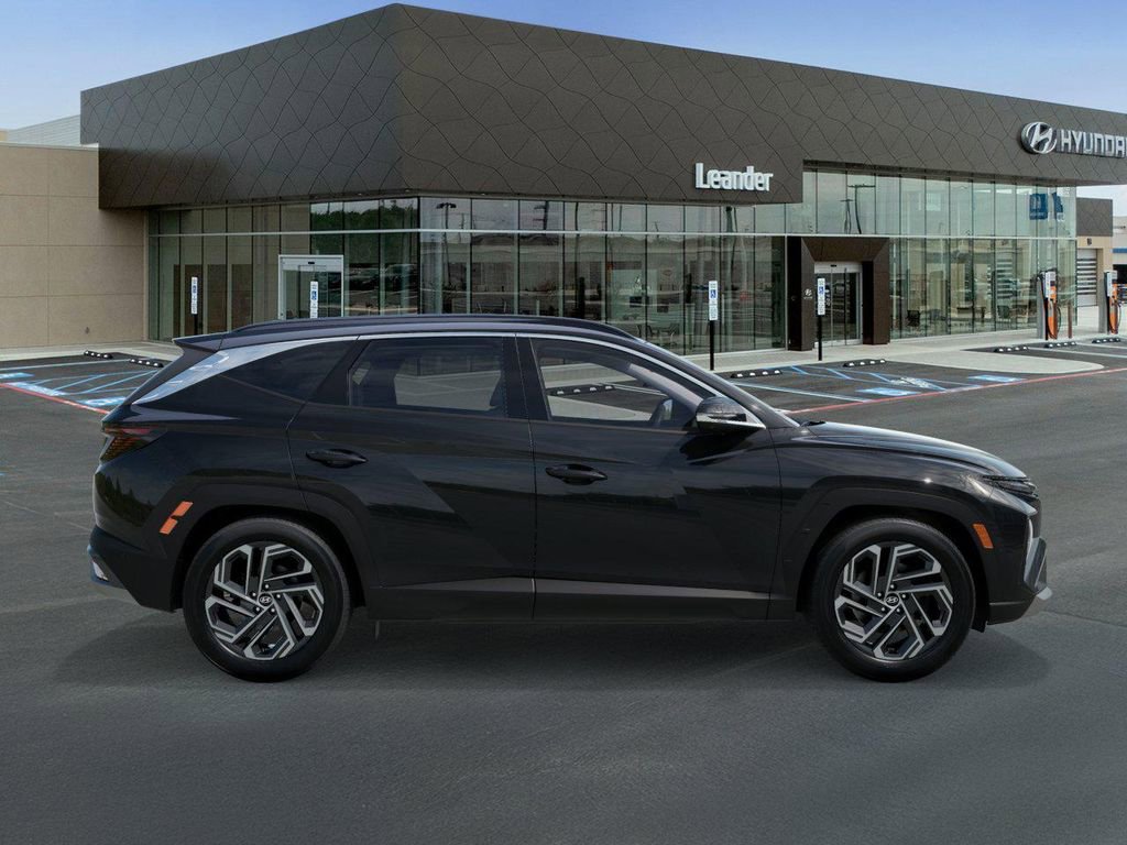 New 2026 Hyundai Tucson Limited image 7