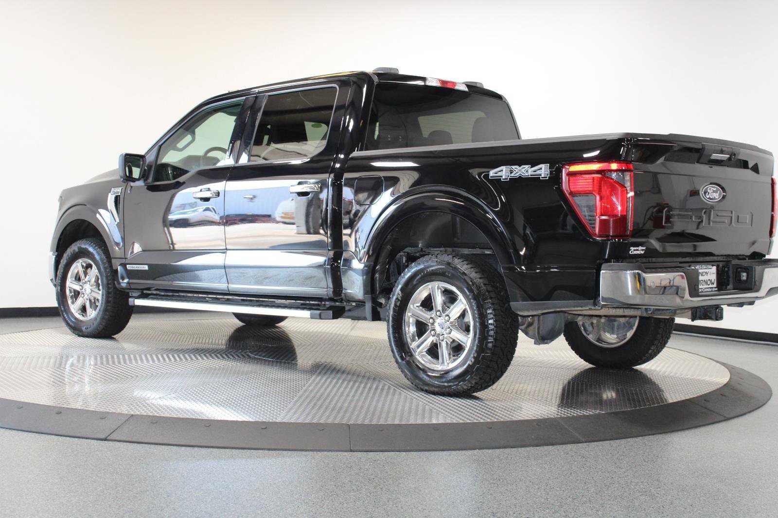 Used 2024 Ford F150 XLT w/ Mobile Office Package image 9