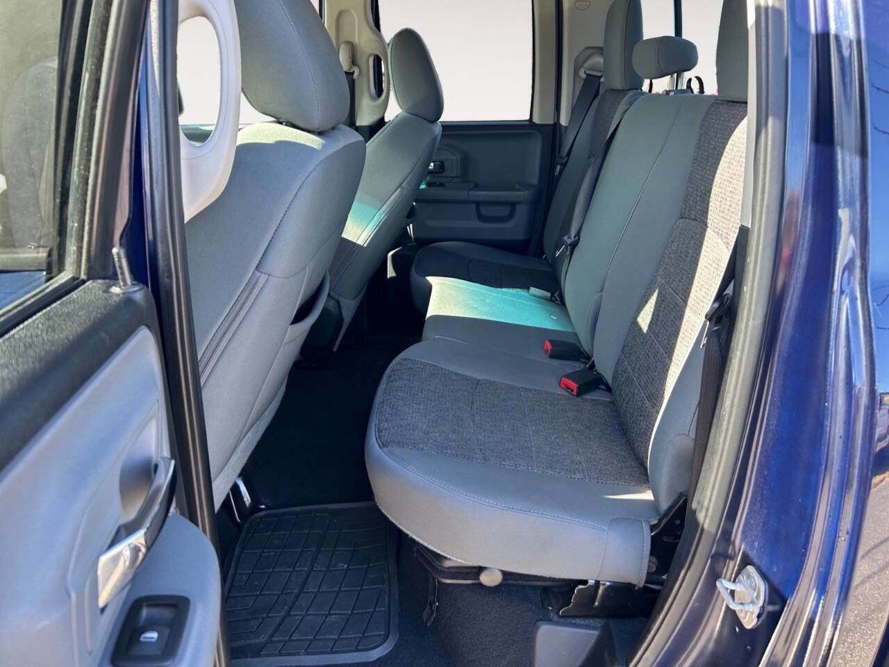 Used 2015 RAM 1500 Big Horn image 9