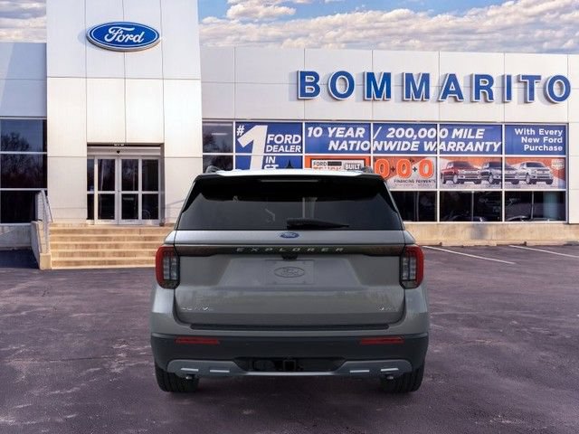 New 2026 Ford Explorer Active w/ Active Comfort Package AWD/4WD image 5