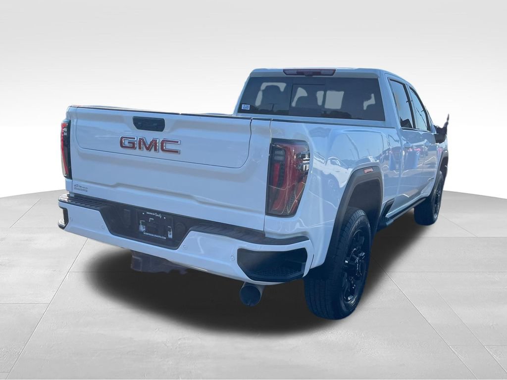 Used 2025 GMC Sierra 2500 AT4 w/ AT4 Premium Plus Package AWD/4WD image 5