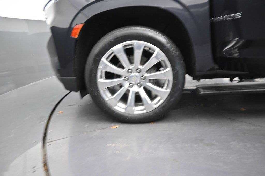 Used 2022 Chevrolet Tahoe Premier RWD image 13