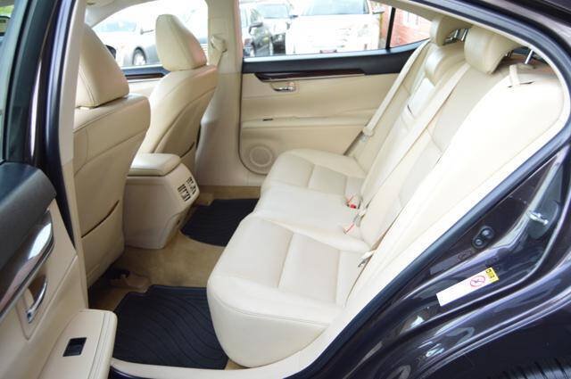 Used 2014 Lexus ES 350 w/ Premium Package FWD image 42
