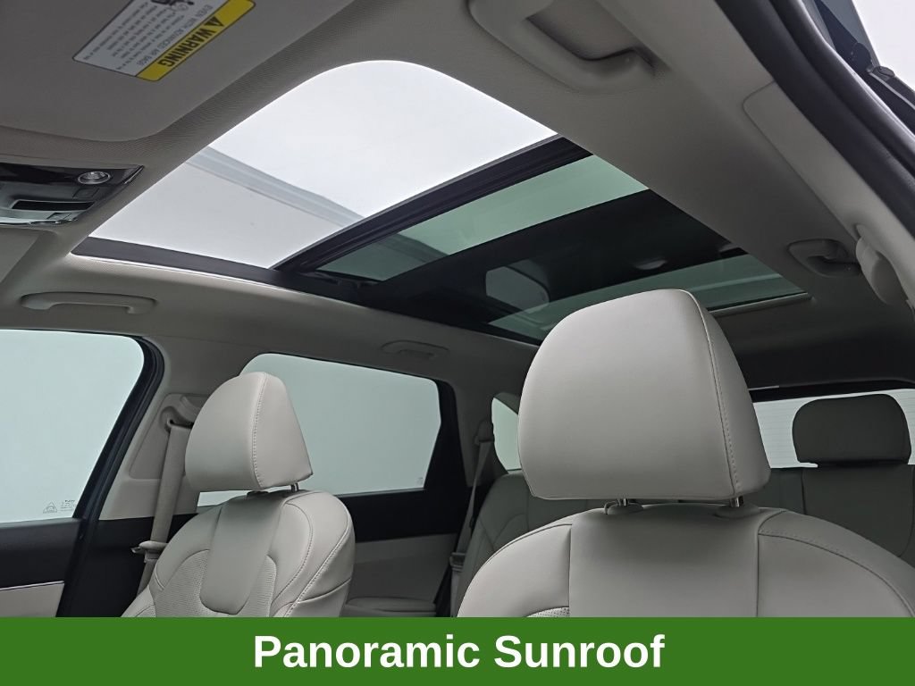 Used 2025 Kia Sorento S w/ Panoramic Sunroof Package AWD/4WD image 56