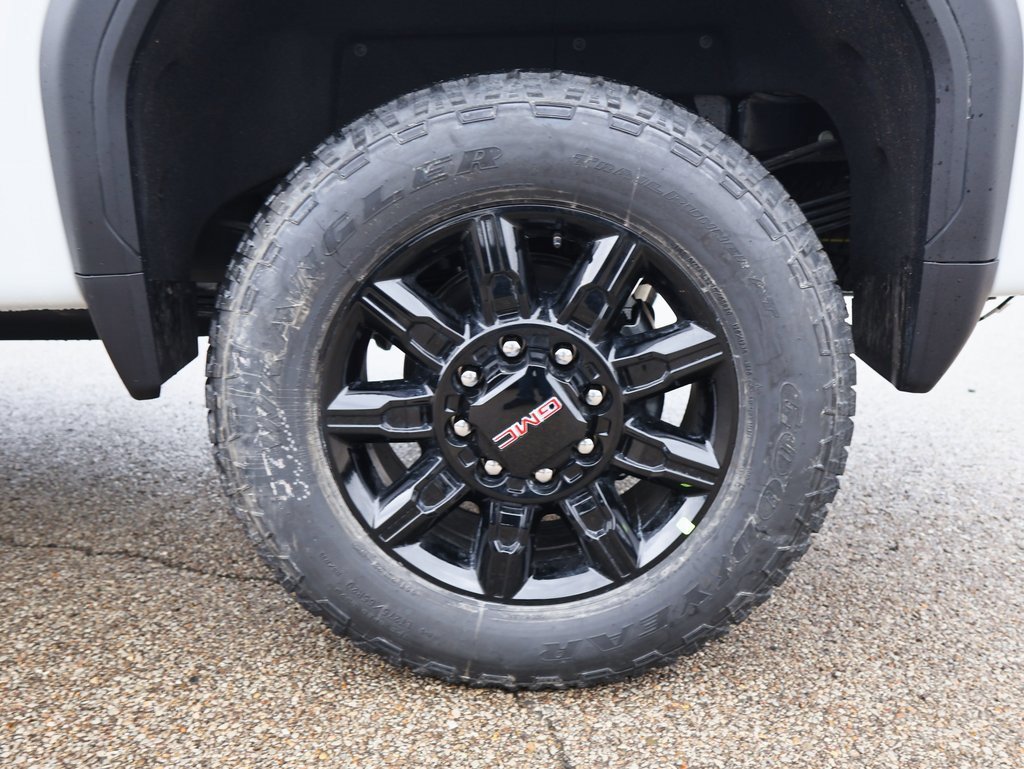 New 2026 GMC Sierra 3500 AT4 w/ AT4 Premium Plus Package image 36