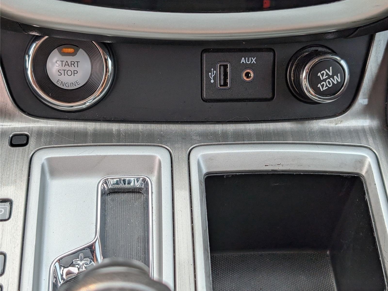 Used 2018 Nissan Murano SV AWD/4WD image 22