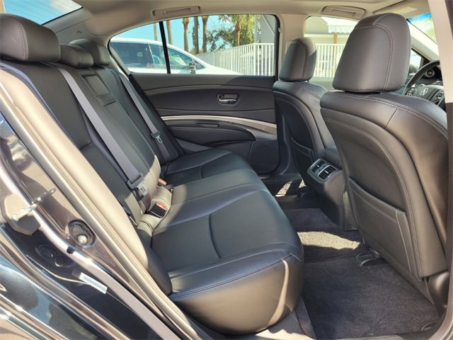 Used 2014 Acura RLX image 16