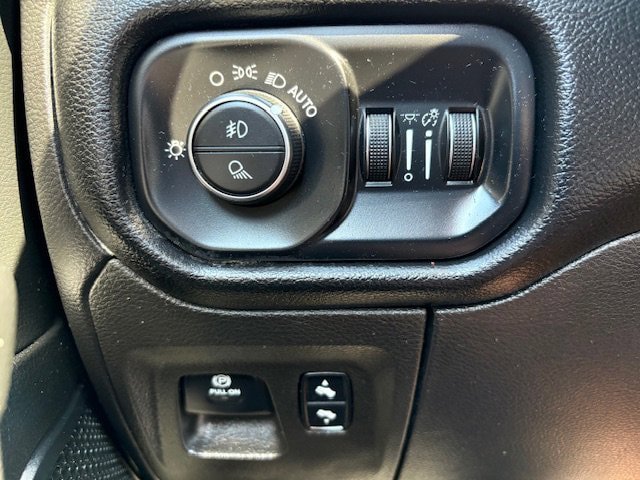 Used 2019 RAM 1500 Big Horn AWD/4WD image 20