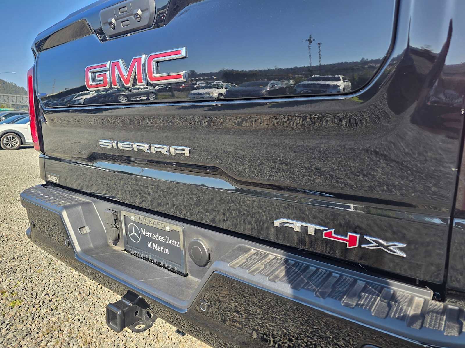 Used 2025 GMC Sierra 1500 AT4X image 15