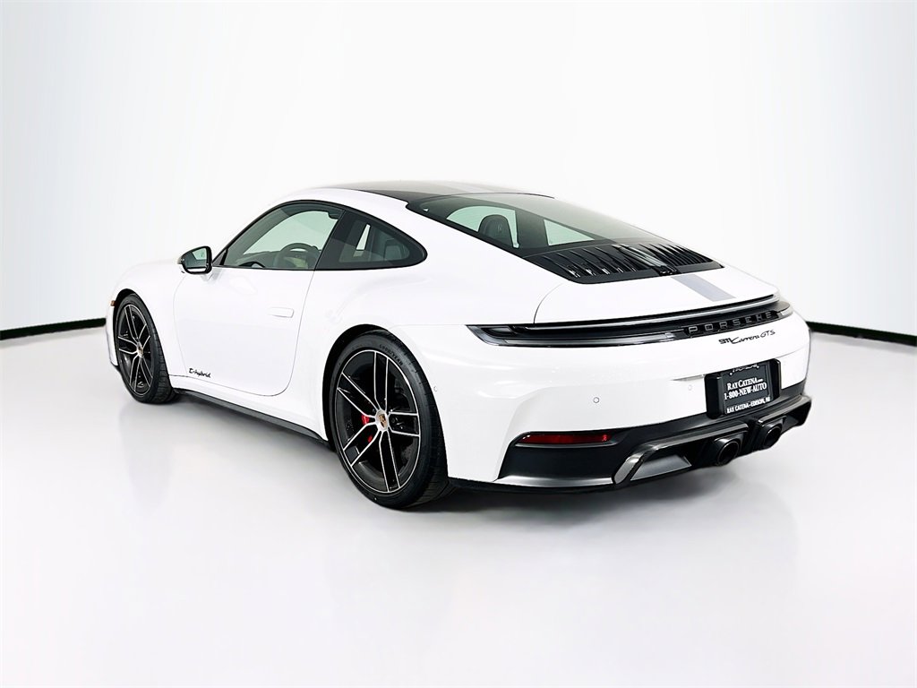 New 2026 Porsche 911 Carrera GTS image 3