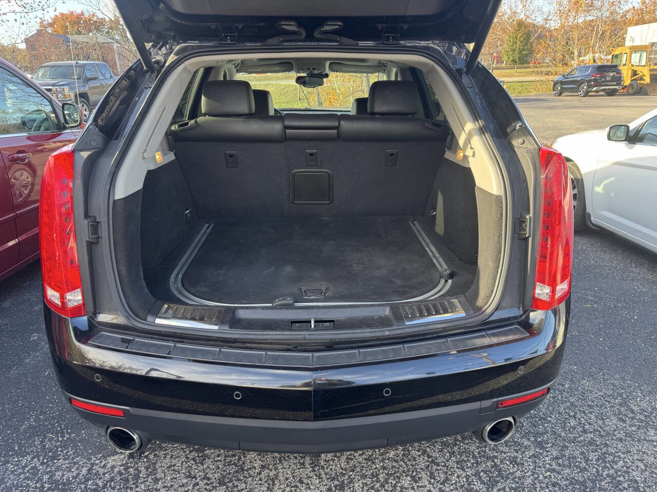 Used 2016 Cadillac SRX Luxury w/ Driver Awareness Package image 7