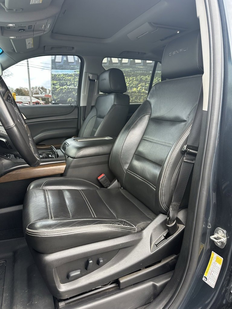 Used 2019 GMC Yukon Denali w/ Open Road Package image 6