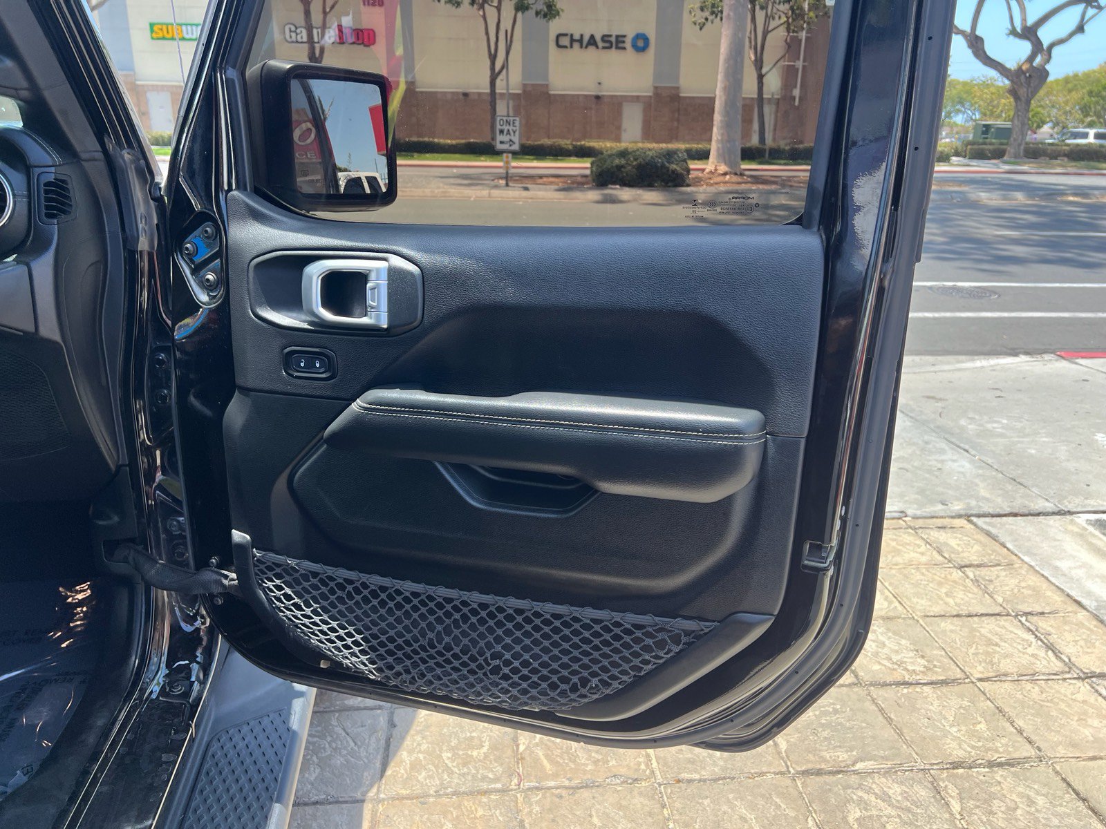 Used 2020 Jeep Gladiator Overland AWD/4WD image 34
