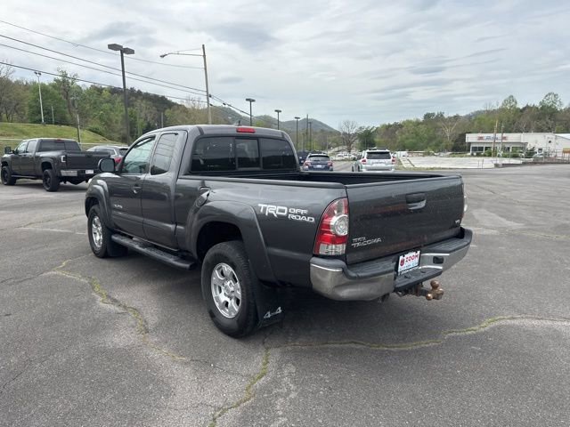 Used 2014 Toyota Tacoma 4x4 Access Cab V6 w/ TRD Off-Road Package image 6