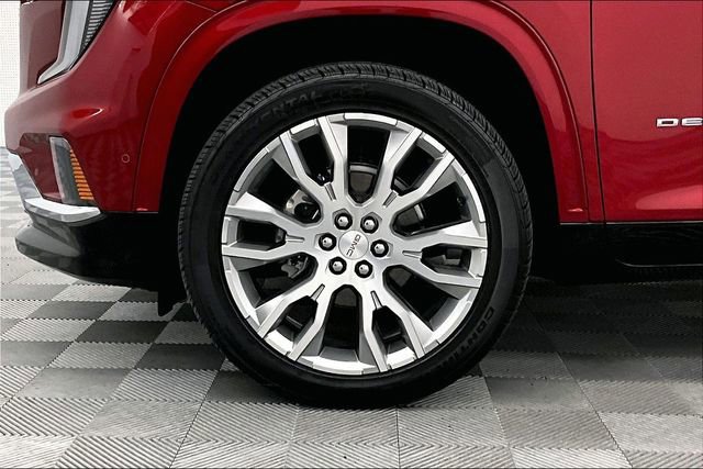 Used 2025 GMC Acadia Denali w/ Super Cruise Package image 10