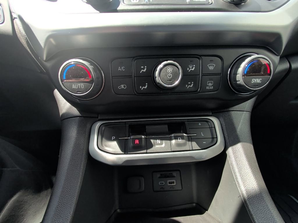 Used 2022 GMC Acadia SLT w/ Elevation Edition AWD/4WD image 23