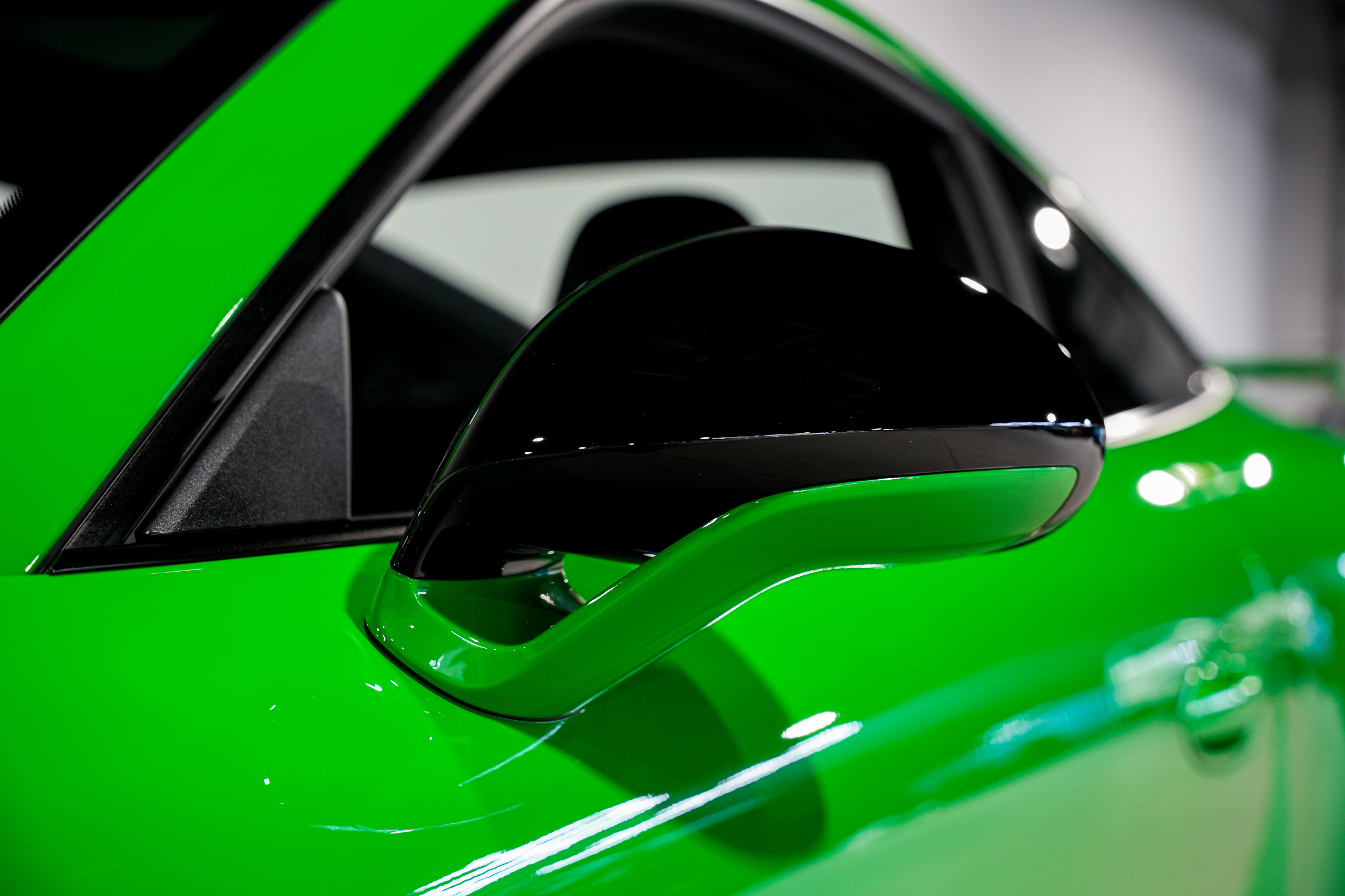 Used 2014 Porsche 911 Carrera 4S image 36