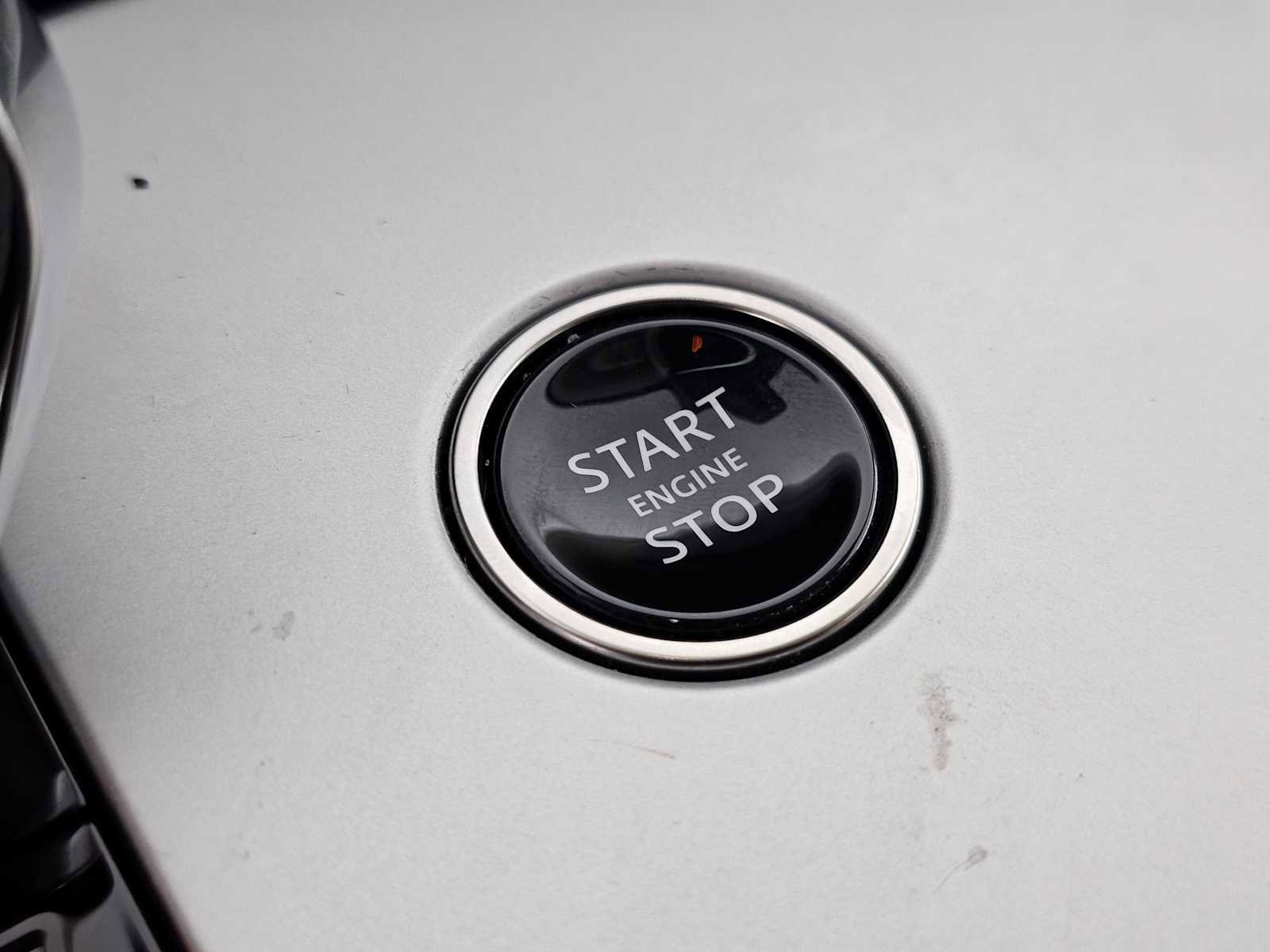 Used 2024 Land Rover Range Rover SE AWD/4WD image 30