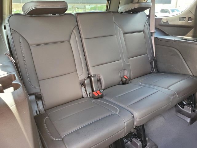Used 2022 GMC Yukon Denali RWD image 30