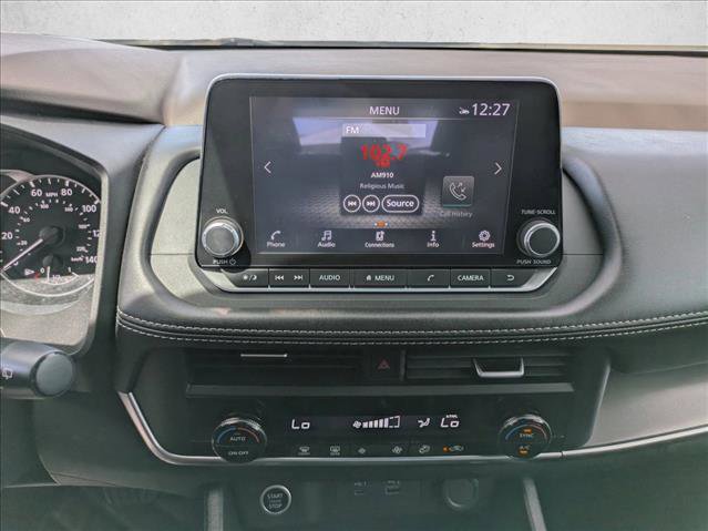 Used 2023 Nissan Rogue SV image 15