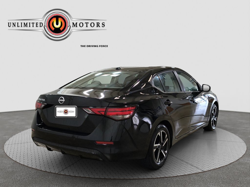 Used 2025 Nissan Sentra SV FWD image 3