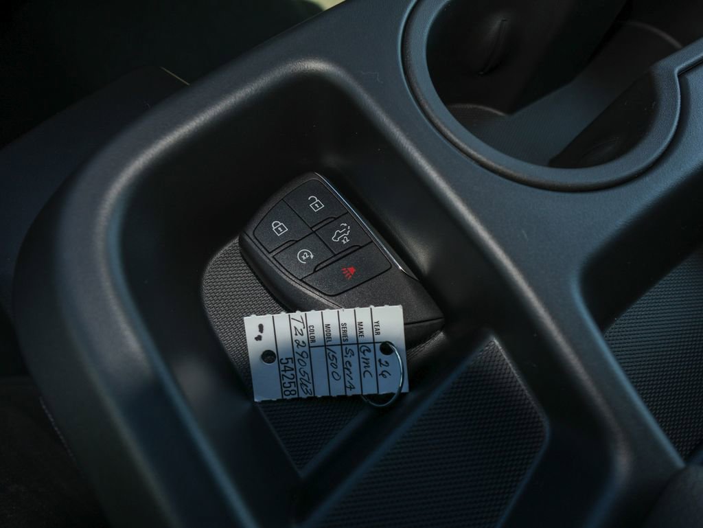 New 2026 GMC Sierra 1500 Pro w/ Graphite Edition image 18