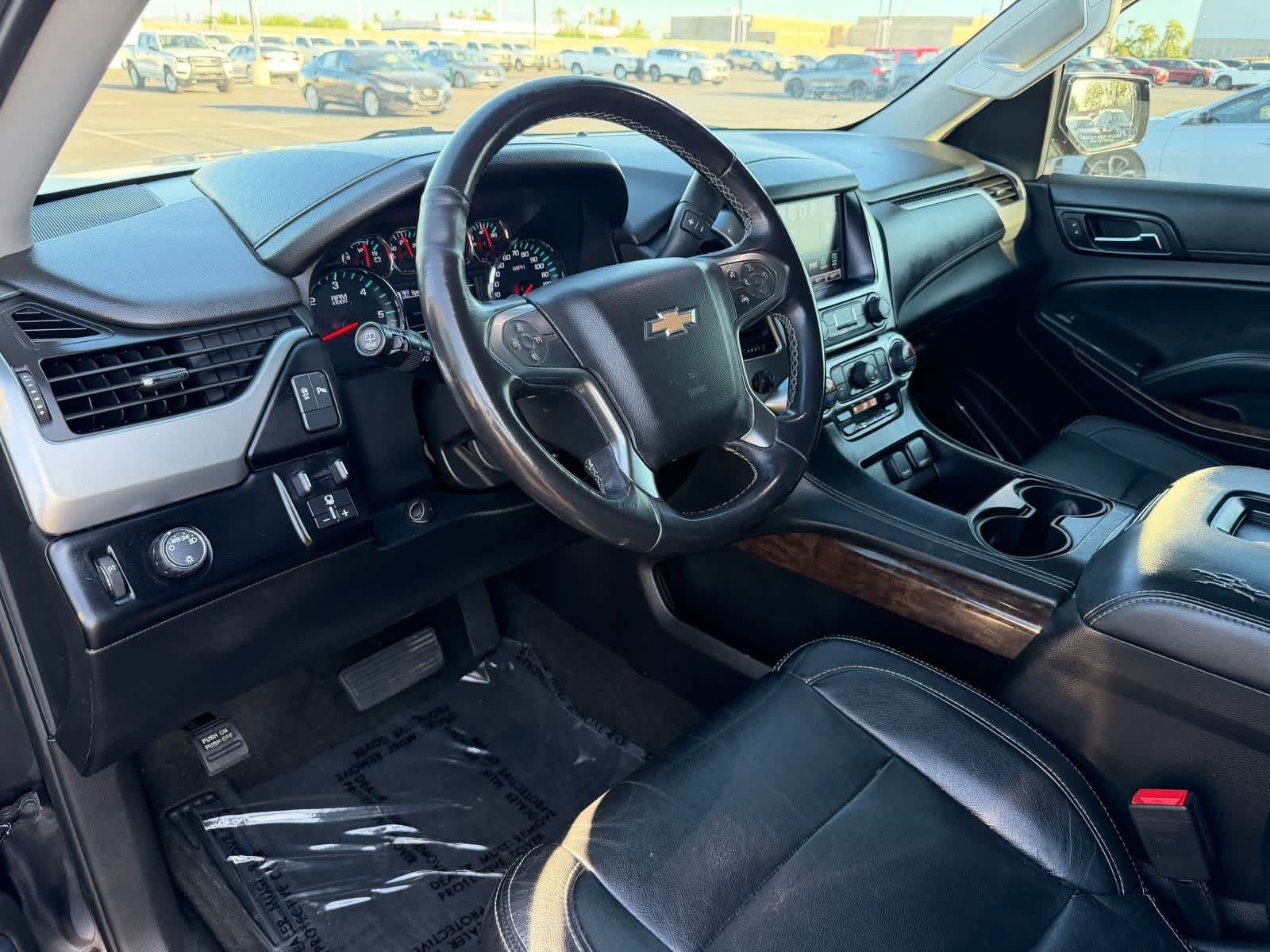 Used 2018 Chevrolet Suburban LS w/ All-Season Package RWD video 2