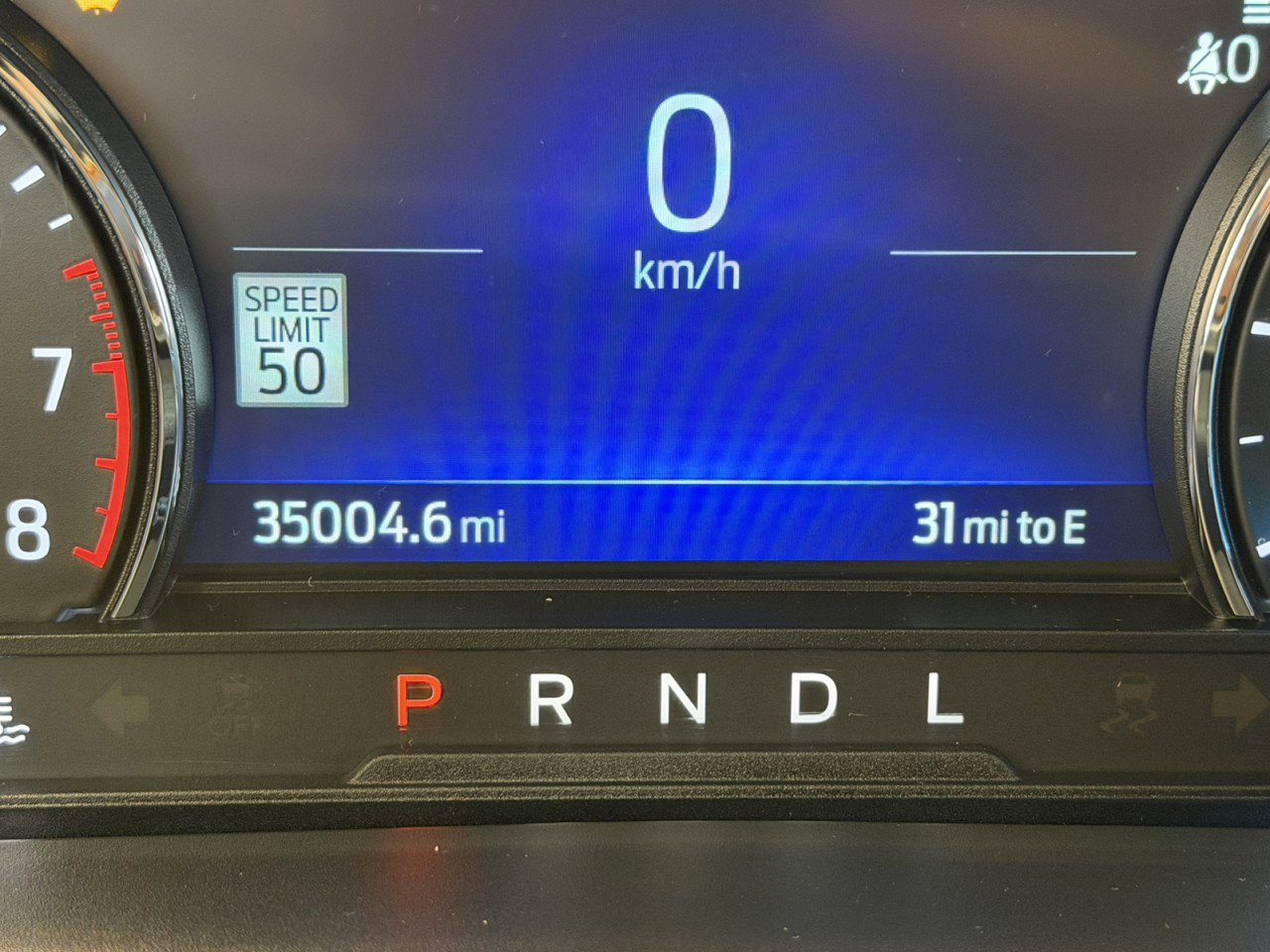 Used 2022 Ford Explorer XLT w/ Equipment Group 202A AWD/4WD image 9