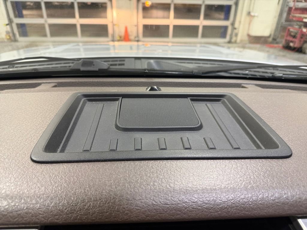 Used 2010 Ford F150 Lariat image 37