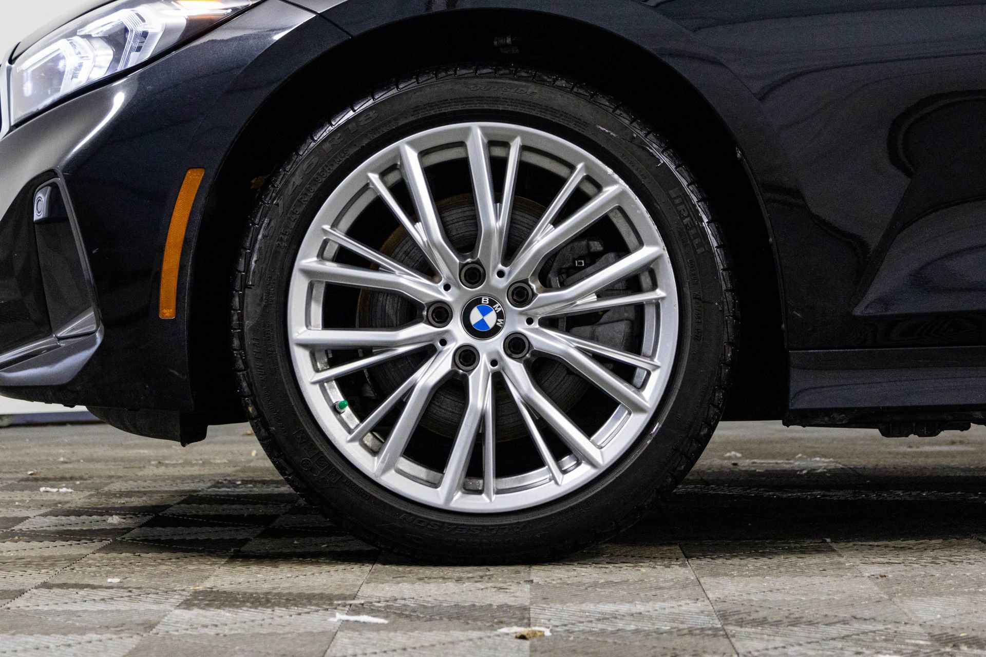 Used 2023 BMW 330i xDrive Sedan w/ Driving Assistance Package image 45